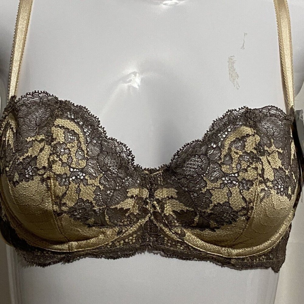Wacoal Womens 851256 Underwire Balconette Bra Size 32C Beige Floral Lace Affair